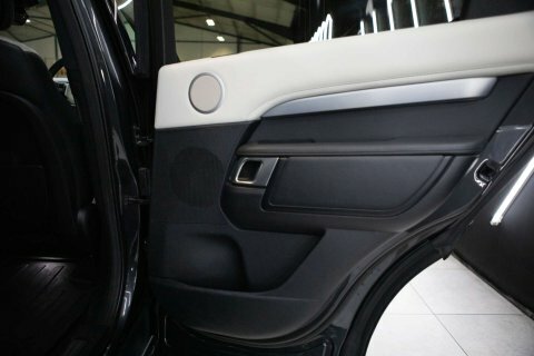 Land Rover Discovery 3 .0 Discovery R-dynamic  #46