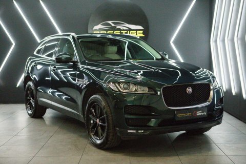 Jaguar F-Pace 2.0 D180 Prestige Green