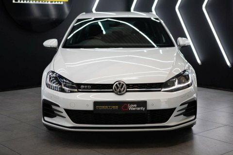 Volkswagen Golf 2.0 Tdi Bluemotion OW17CCV White #3