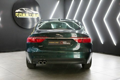 Jaguar XF Prestige Black #46