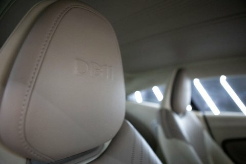 Aston Martin DB11 V12 Euro 6 Silver #93