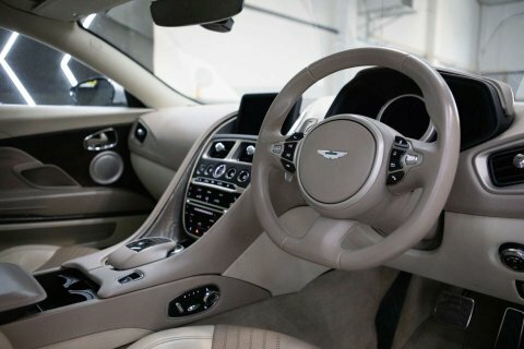 Aston Martin DB11 V12 Euro 6 Silver #91