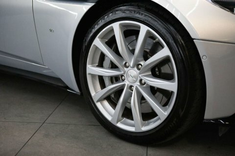 Aston Martin DB11 V12 Euro 6 Silver #66