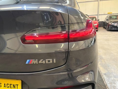 BMW X4 M Sport Black #54