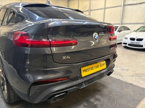 BMW X4 M Sport Black #52