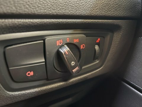 BMW 2 Series 218I Se Nav Red #18
