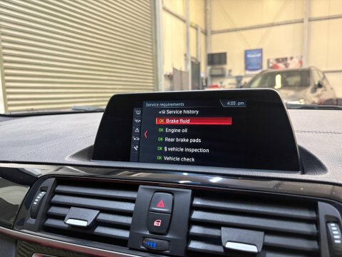 BMW 2 Series 218I Se Nav Red #34