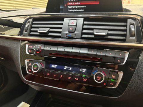 BMW 2 Series 218I Se Nav Red #44