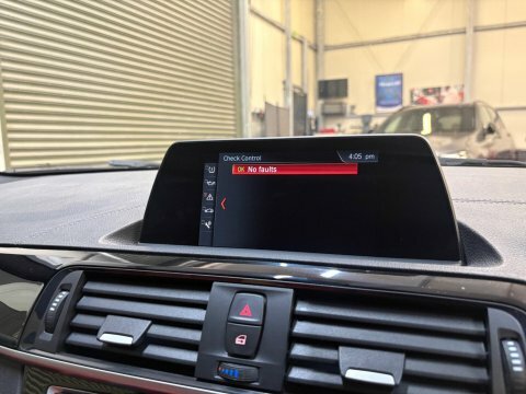 BMW 2 Series 218I Se Nav Red #31