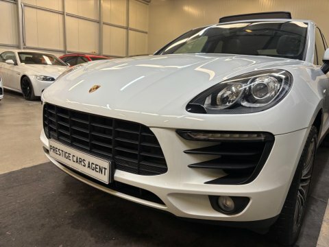 Porsche Macan Turbo Pdk Estate Grey #45