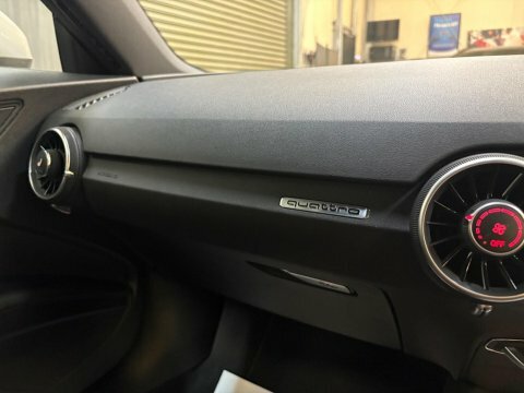 Audi TT 2.0 Tdi Ultra S Line Euro 6 Ss Black #23