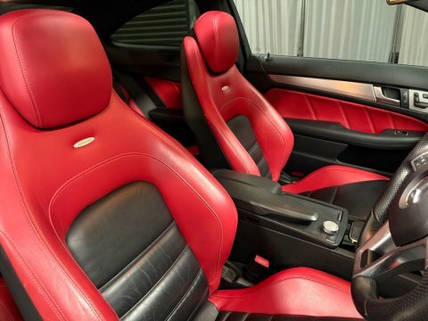 Mercedes-Benz C Class Amg Sport Plus Red #8