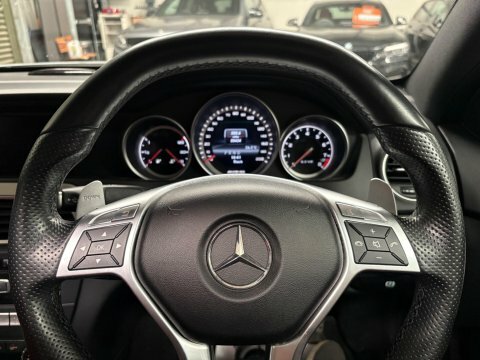 Mercedes-Benz C Class Amg Sport Plus Red #14