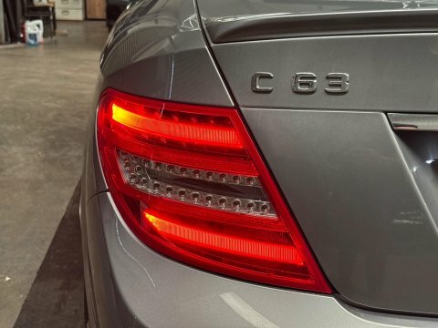 Mercedes-Benz C Class Amg Sport Plus Red #36