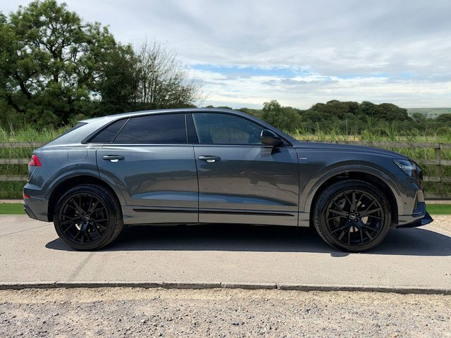 Audi Q8 Tfsi V6 55 Black LX22TXD Black #4