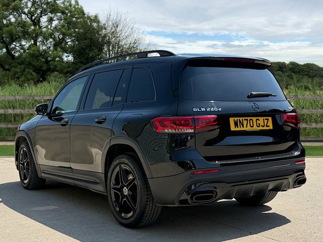 Mercedes-Benz GLB Class Glb220d Amg Line Premium Black #3
