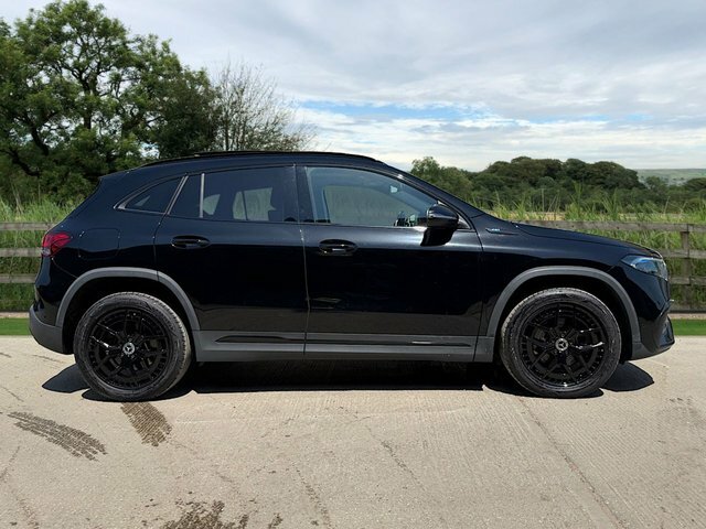 Mercedes-Benz EQA 250 66.5Kwh Amg Line Black #5