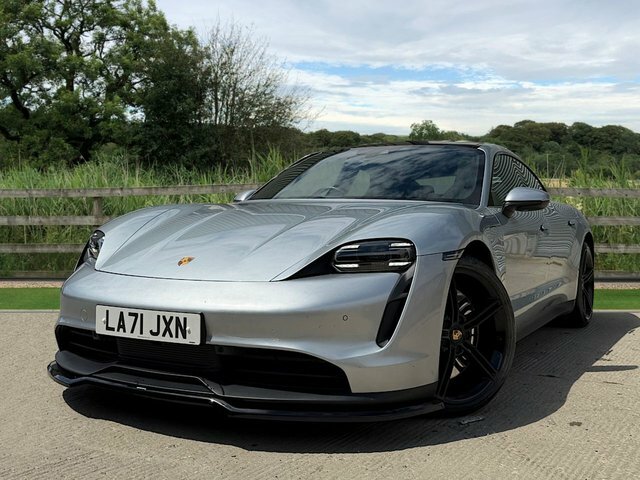 Porsche Taycan Plus 93.4Kwh Saloon Silver #5