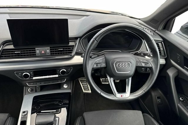 Audi Q5 Tdi 40 S Line LV71DVM Black #6