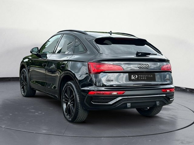 Audi Q5 Tdi 40 S Line LC71NVH Black #2