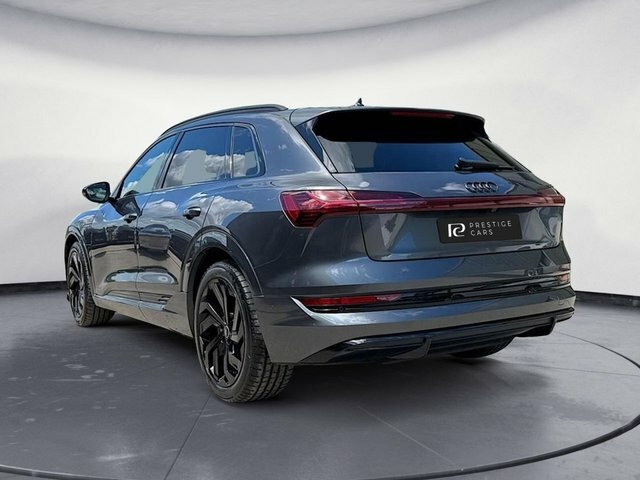 Audi E-tron Black Edition Suv Black #2