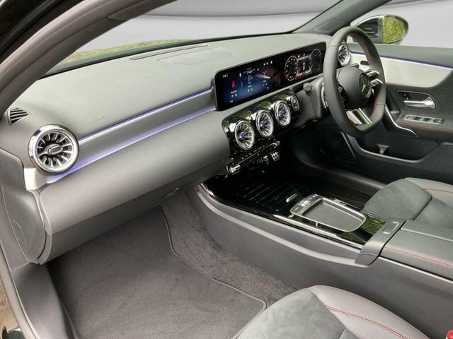 Mercedes-Benz A Class A200d Amg Line Executive Black #4