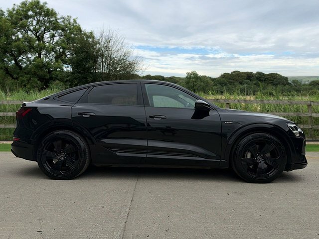 Audi E-Tron S S Line Sportback Black #5