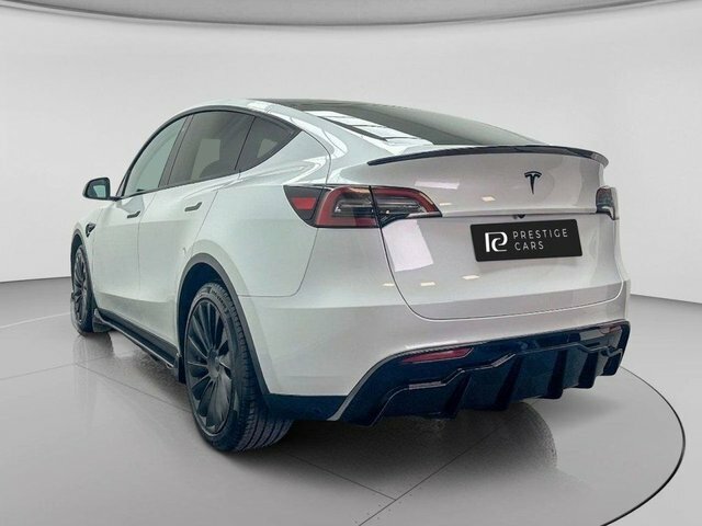 Tesla Model Y Motor Long Range Suv White #4