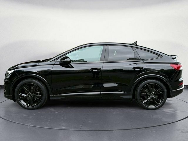 Audi Q4 E Tron S Line Sportback Black #4