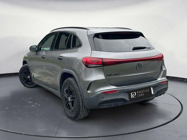 Mercedes-Benz EQA 250 66.5Kwh Amg Line Grey #3
