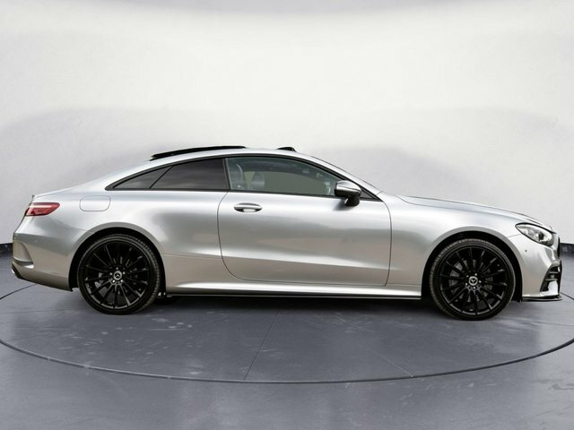 Mercedes-Benz E Class E300dh Mhev Amg Line Black #4