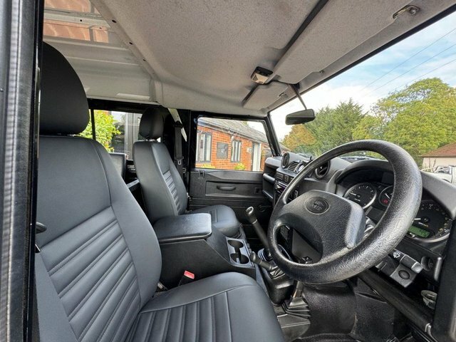 Land Rover Defender 90 Tdci Hard Top Suv PY11DPN Black #5