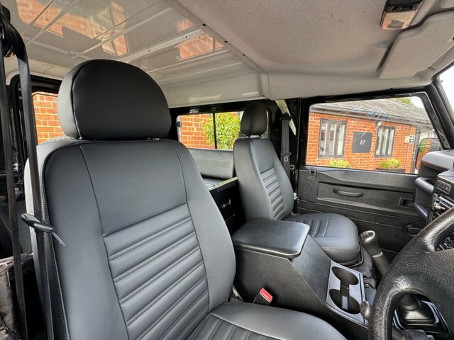 Land Rover Defender Tdci Hard Top Suv Black #6