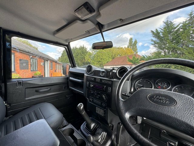 Land Rover Defender 2.4 Tdci Hard Top Suv 4Wd Swb Euro 4 Black #7