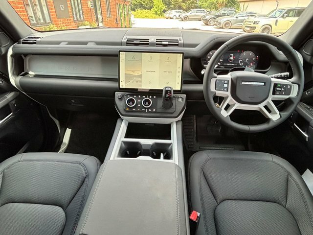 Land Rover Defender 110 D250 Mhev X-dynamic Se KM26GHZ Black #6