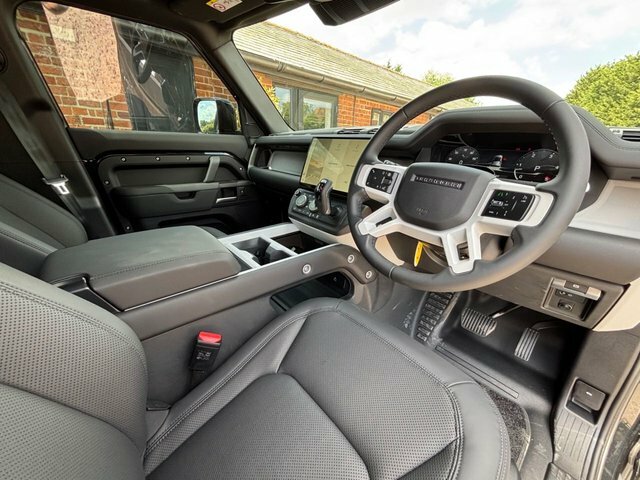 Land Rover Defender 110 D250 Mhev X-dynamic Se KM26GHZ Black #5