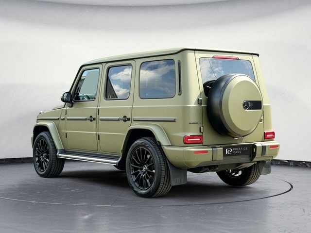 Mercedes-Benz G Class G400d Amg Line Premium Green #3