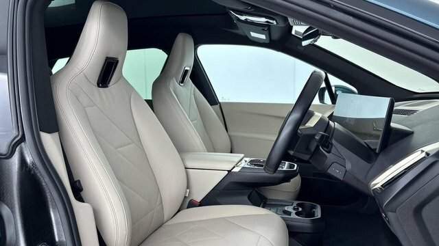BMW iX 76.6Kwh M Sport Edition Black #5