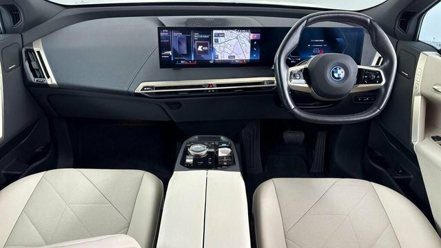 BMW iX 76.6Kwh M Sport Edition Black #6