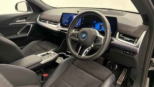 BMW iX2 66.5Kwh M Sport Suv Black #5