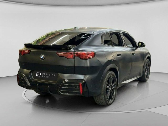 BMW iX2 66.5Kwh M Sport Suv Black #3