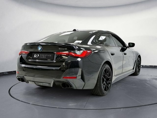 BMW i4 83.9Kwh M Sport Gran Black #5