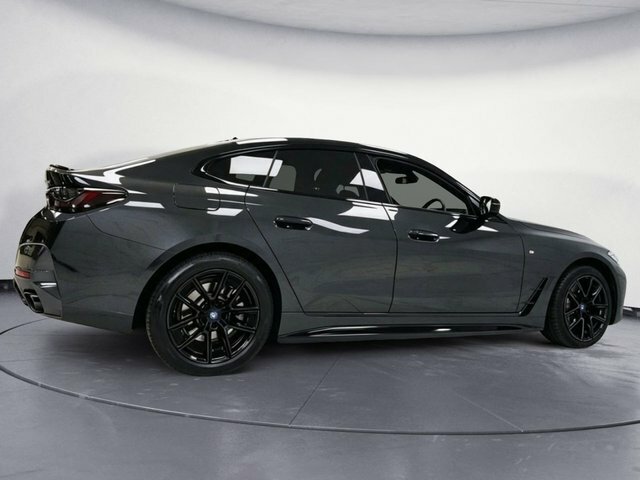 BMW i4 83.9Kwh M Sport Gran Black #4