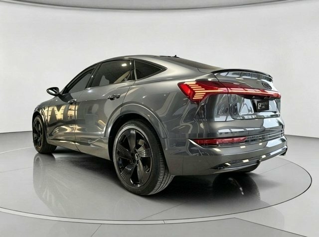 Audi E-Tron S S Line Sportback Black #4