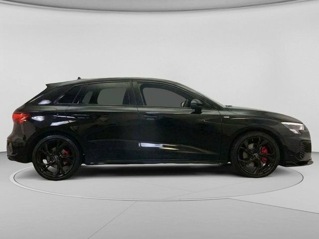 Audi A3 Tfsi 35 S Line RK23LZD Black #3