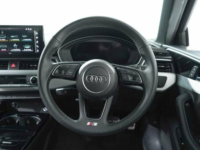 Audi A4 Tdi 35 S Line DG73FWZ Black #6