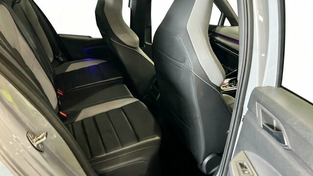 Volkswagen e-Golf 1.4 Tsi 13Kwh Gte Plug-in Dsg White #9