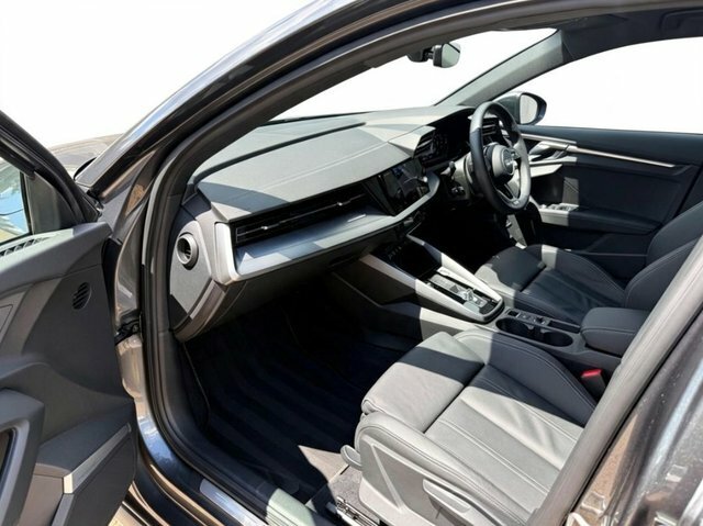 Audi A3 Tfsie 40 Sport Sportback Grey #6