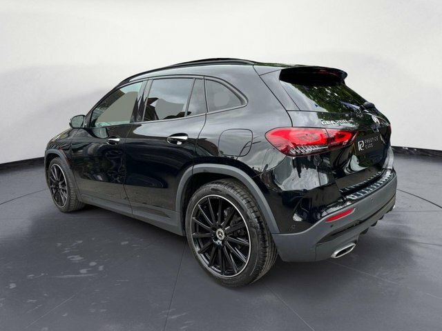 Mercedes-Benz GLA Class Gla200 Amg Line Night Black #4