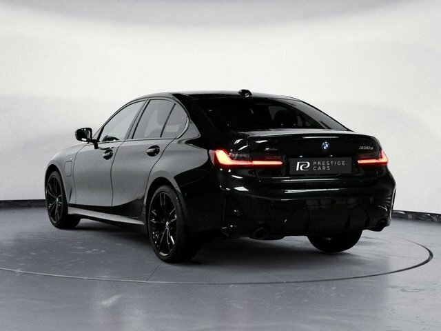 BMW 3 Series 320I M Sport Saloon Black #2
